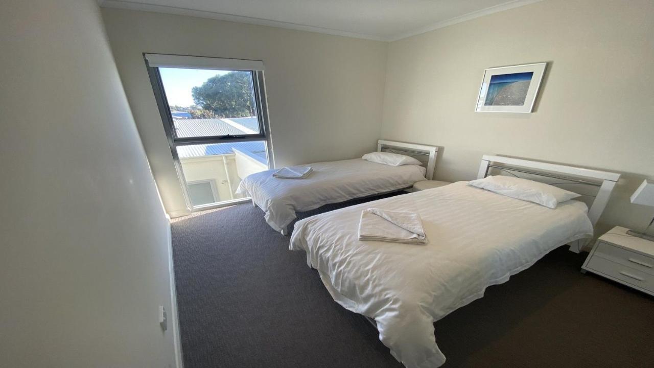 Villa 8 On Dalton Jurien Bay Esterno foto